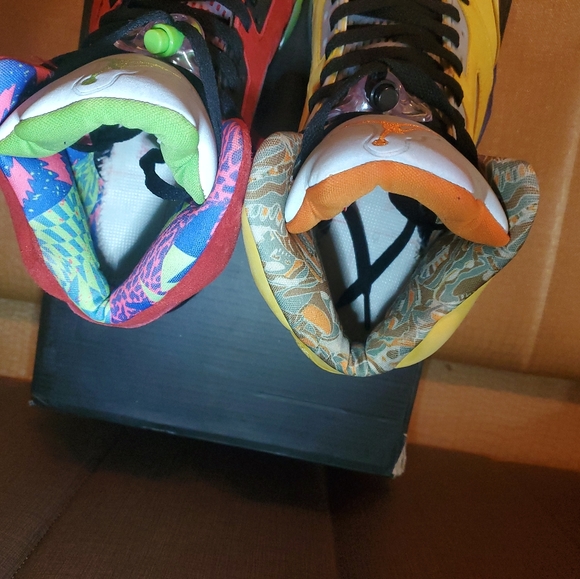 Size 9 - Jordan 5 Retro SE Solar Orange - Picture 3 of 8